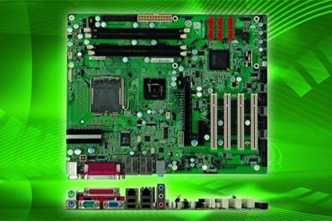 IMBA-Q454: High End Motherboard mit PCIe 2.0 X16 Slot